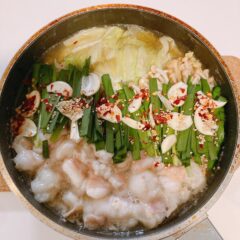 もつの甘みと食感、スープのまろやかさが最高!