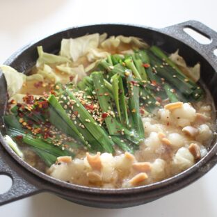 3〜4人前【元祖 天地人のもつ鍋 】ストレートタイプ