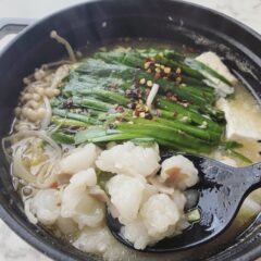 初めてお家で本格的なもつ鍋を食べて感動しました